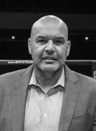 Edward
Soares